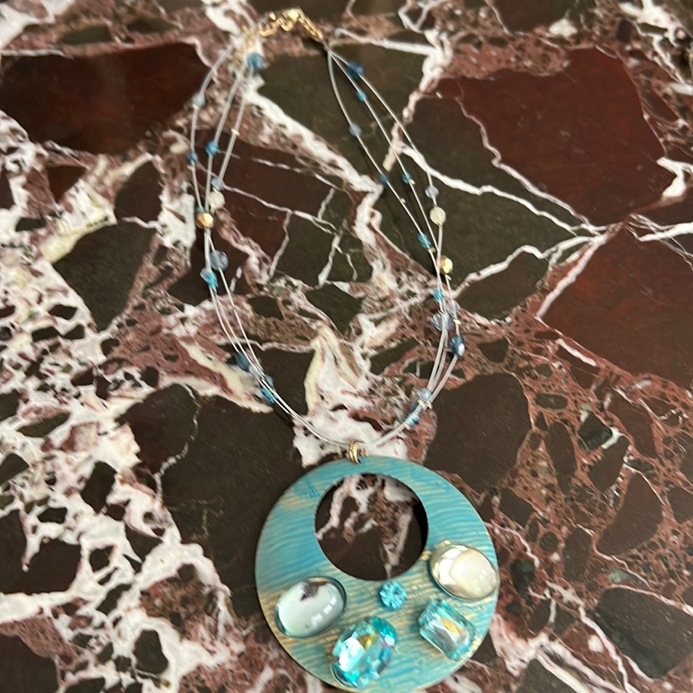 Statement necklace